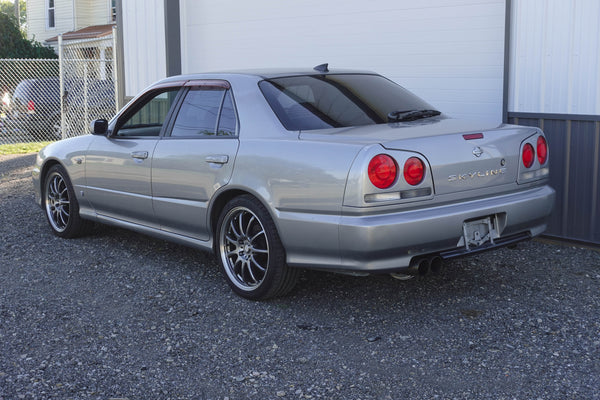 Skyline 25GT