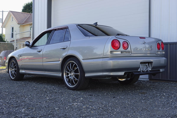 Skyline 25GT
