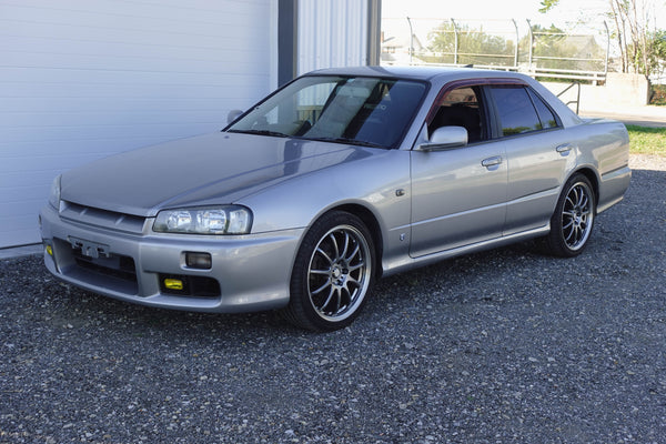 Skyline 25GT