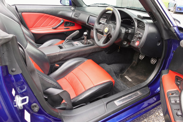 S2000